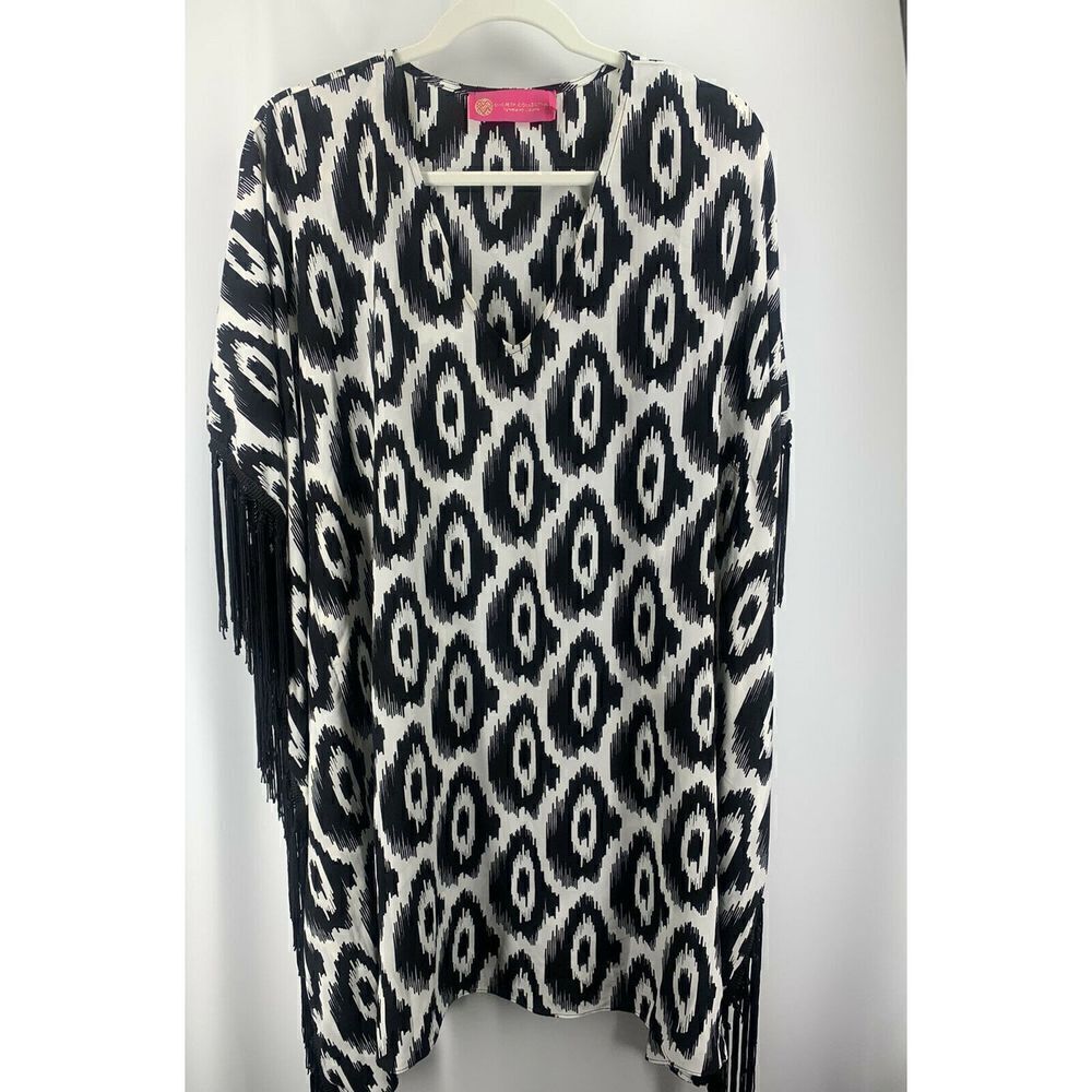 Macbeth Collection Women's Black Fringe Poncho M